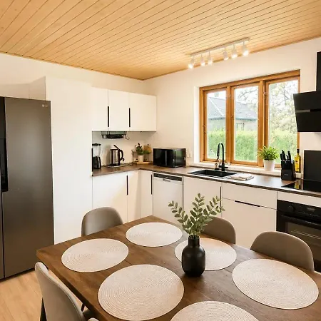 The Storks - Cozy 3 Bedroom In Odense - Full Kitchen - 2026 Renovated - Free Parking * Agedrup